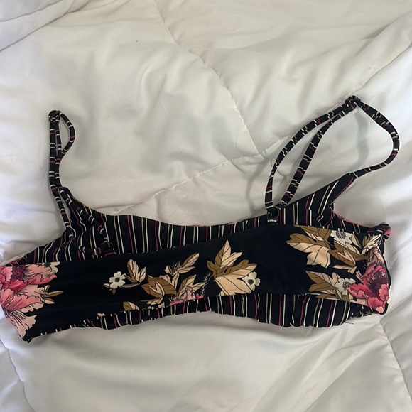 Reversible Bikini Top - Picture 2 of 4